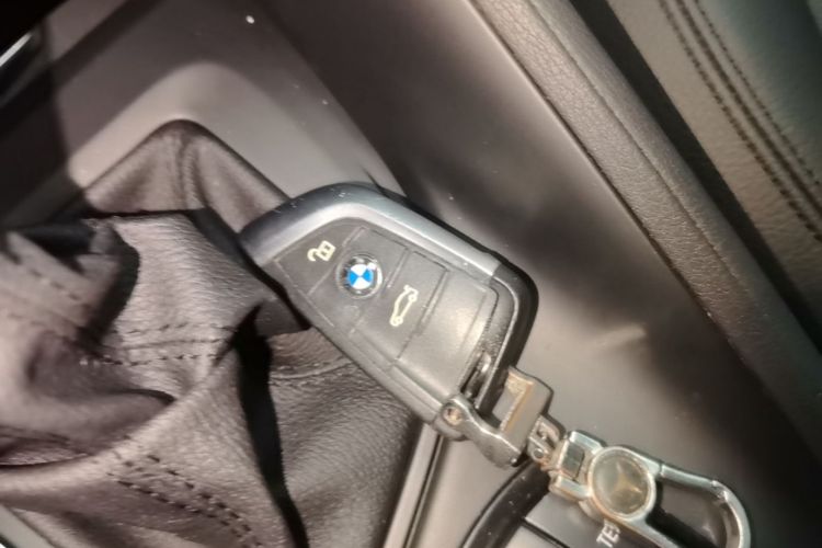 BMW X1 2017 car image #9