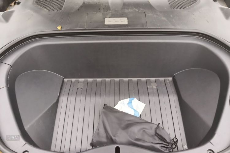 MI SU7 2025 car image #22