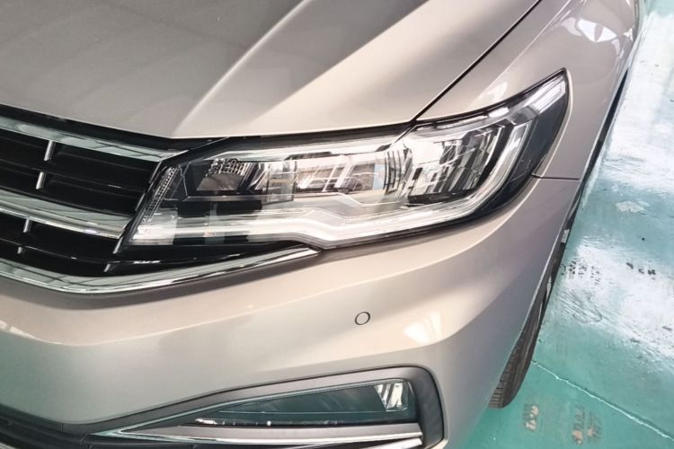 Volkswagen Bora 2018 car image #23