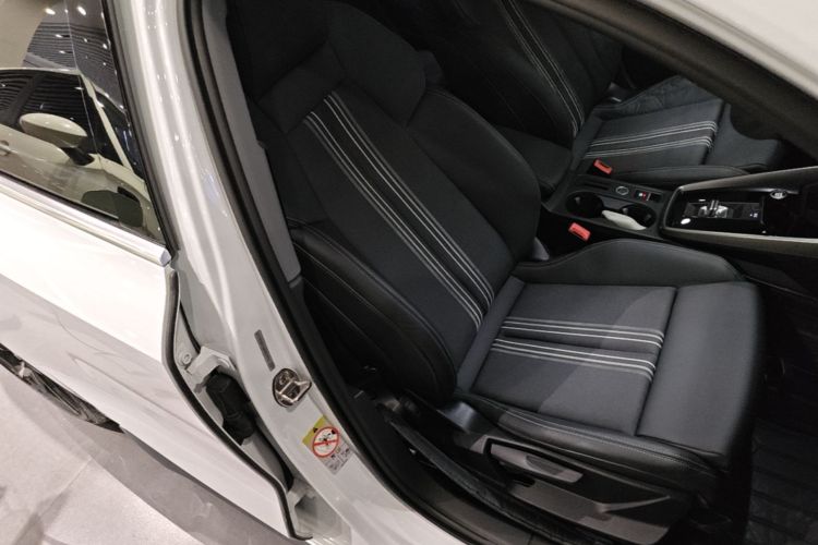 Audi A3 2021 car image #25