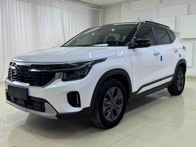 Kia Seltos 2023 image de voiture #23