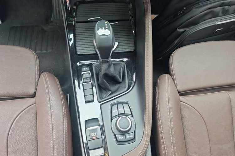 BMW X1 2018 #19 BMW X1 2018 car image #19