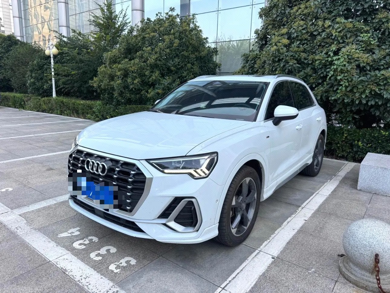 2020 2020 car image