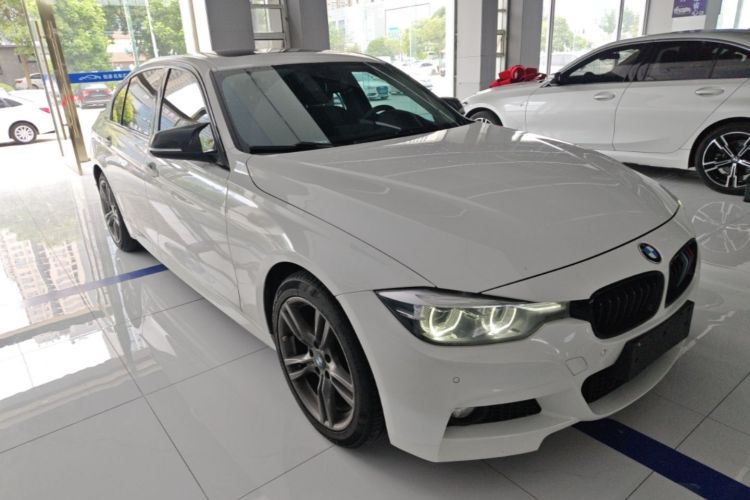 BMW 3 Series 2018 #6 BMW 3 Series 2018 car image #6