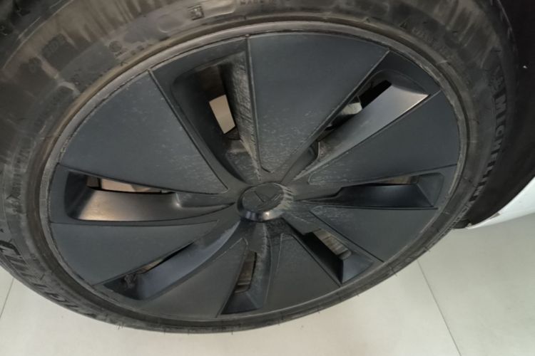 Tesla Model 3 2024 #10 Tesla Model 3 2024 car image #10