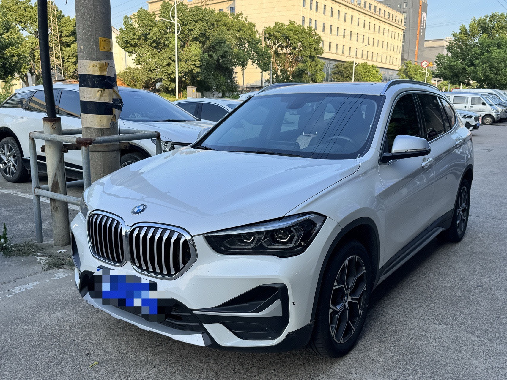 2022 2022 car image