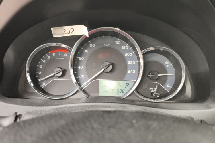 Toyota Corolla 2019 immagine di auto #16