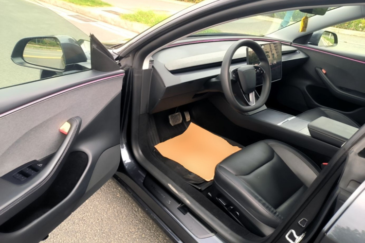 Tesla Model 3 2025 #16 Tesla Model 3 2025 car image #16