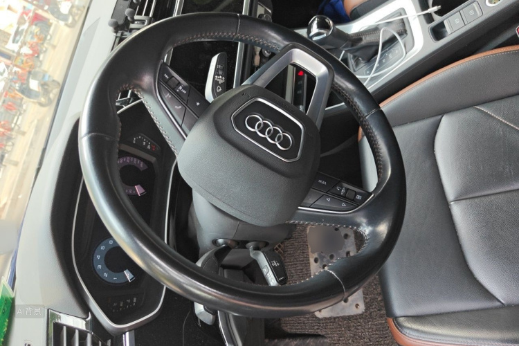 Audi Q3 2020 #12 Audi Q3 2020 car image #12