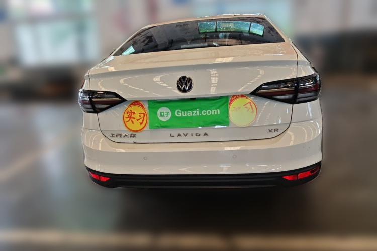 Volkswagen Lavida 2025 car image #6