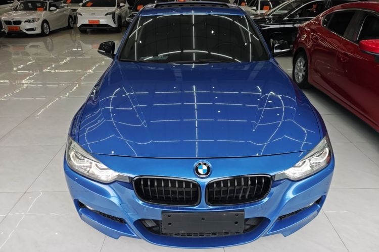 BMW 3 Series 2018 car image #3