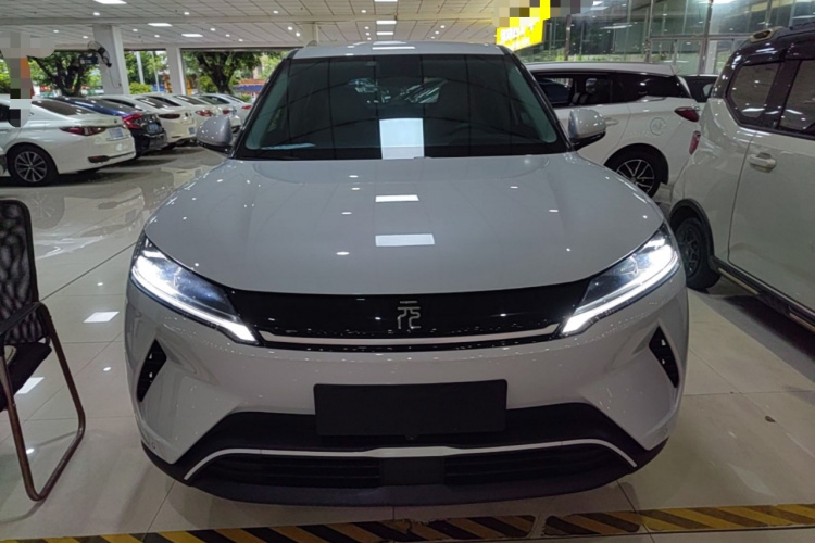 BYD YuanUP 2025 #3 BYD YuanUP 2025 car image #3