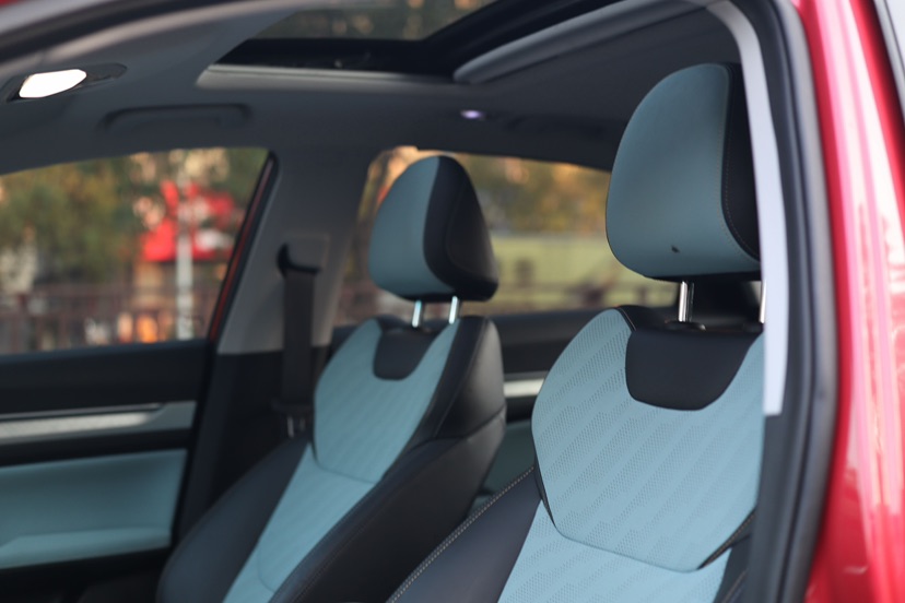 GEELY Emgrand L 2022 imagem de carro #20