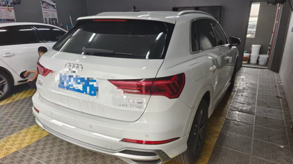 Audi Q3 2023 #2 Audi Q3 2023 car image #2