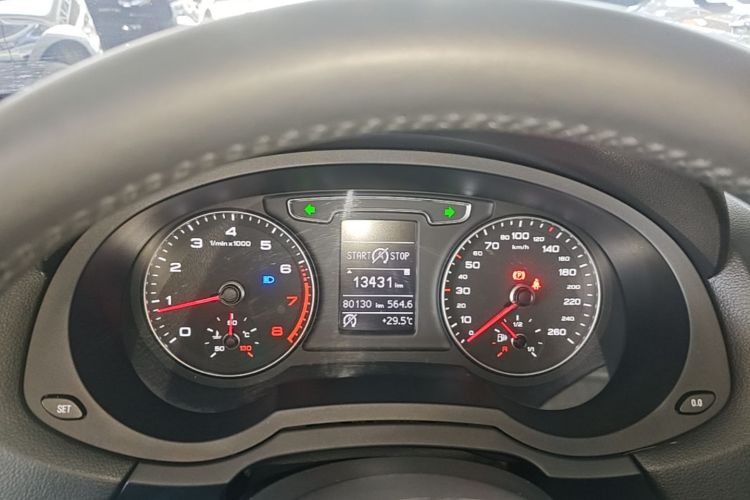 Audi Q3 2019 #12 Audi Q3 2019 car image #12