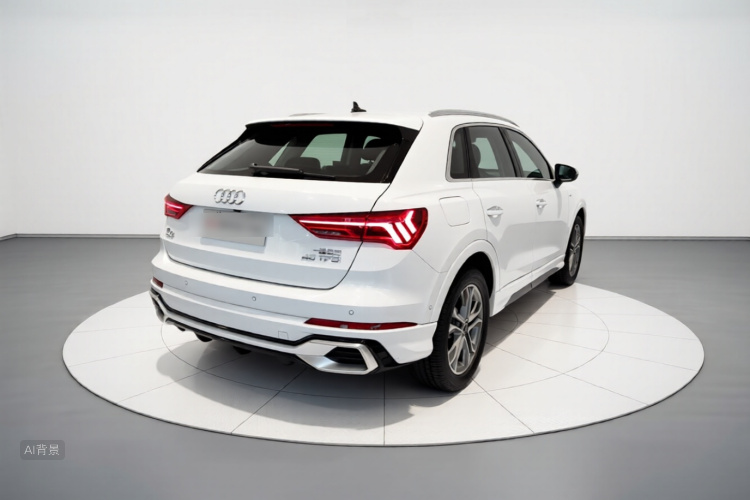 Audi Q3 2024 car image #7