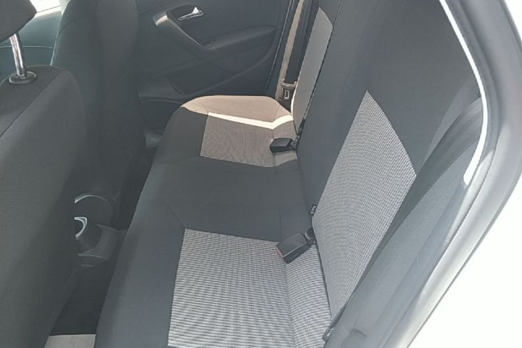 Volkswagen Polo 2018 #17 Volkswagen Polo 2018 car image #17
