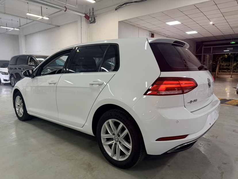 Volkswagen Golf 2018 #7 Volkswagen Golf 2018 صورة سيارة #7