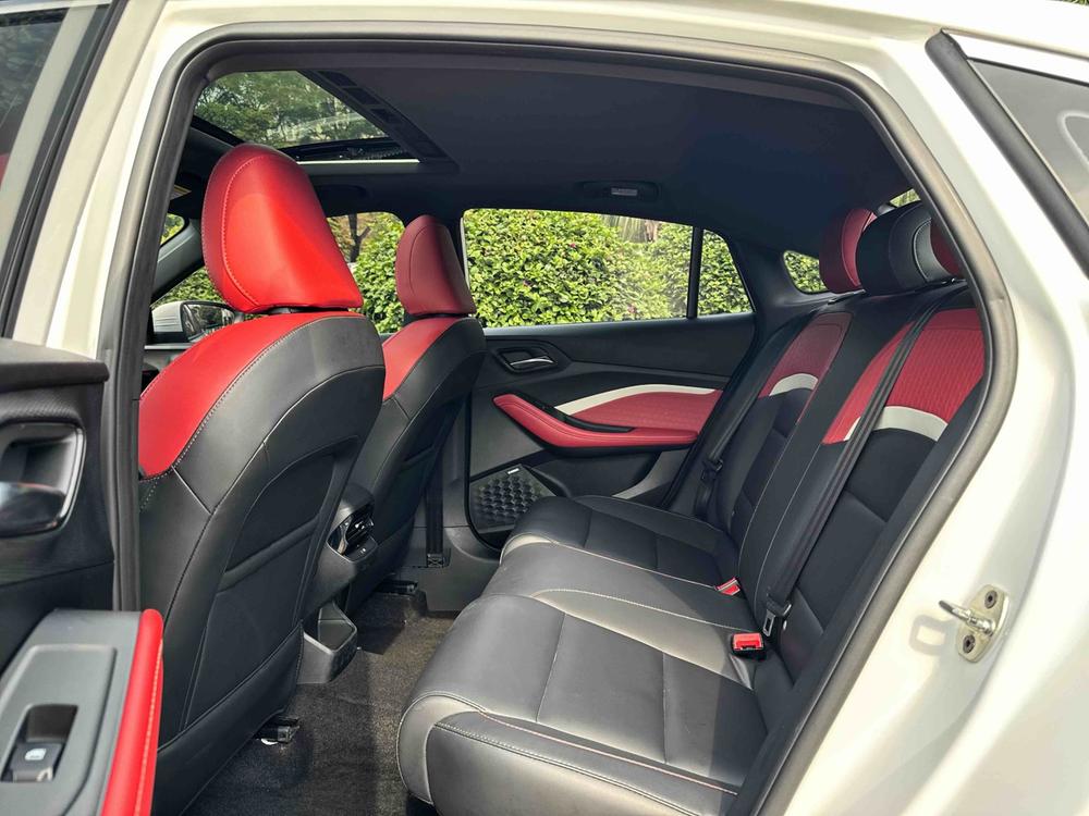 MG 5 2022 imagen de coche #13
