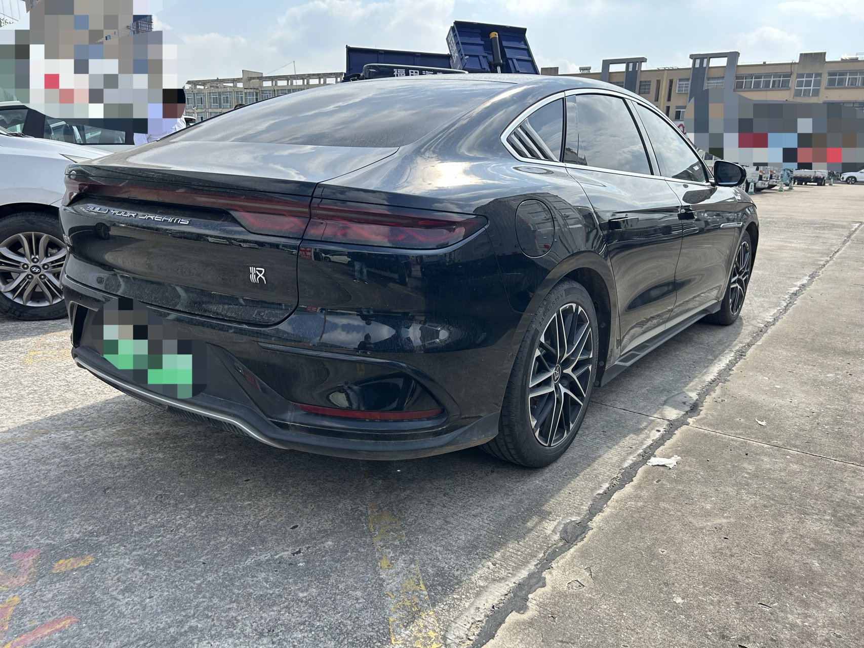 BYD Han 2025 #9 BYD Han 2025 car image #9