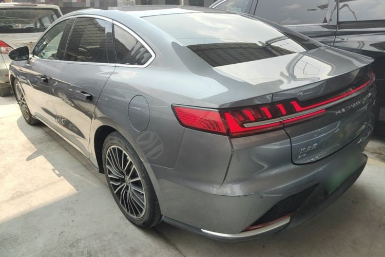 BYD Han 2021 #5 BYD Han 2021 car image #5
