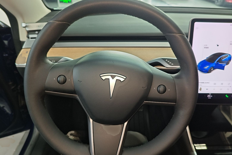 Tesla Model 3 2020 #15 Tesla Model 3 2020 car image #15