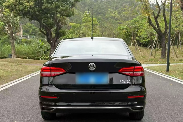 Volkswagen Lavida 2020 #6 Volkswagen Lavida 2020 car image #6
