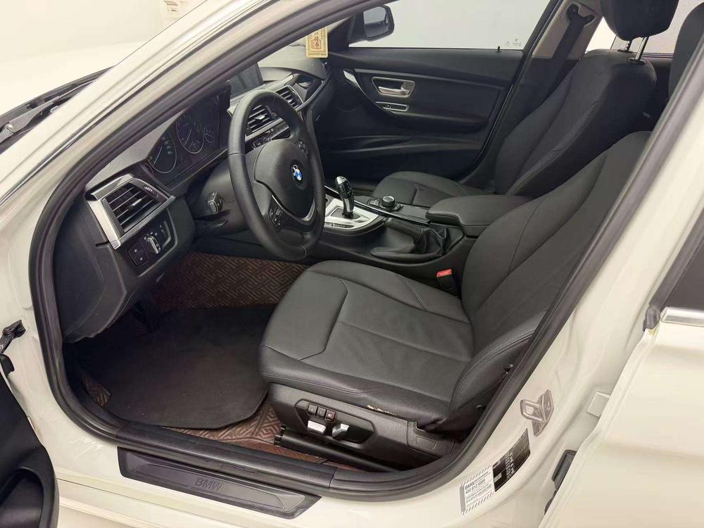 BMW 3 Series 2015 immagine di auto #8