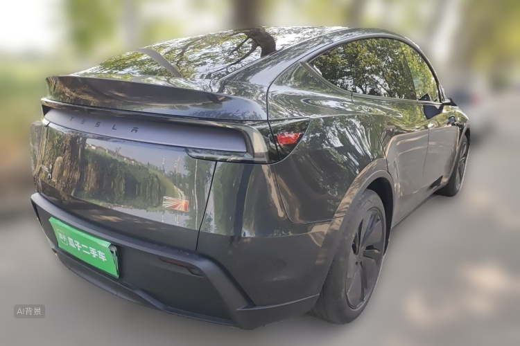 Tesla Model Y 2025 #7 Tesla Model Y 2025 car image #7