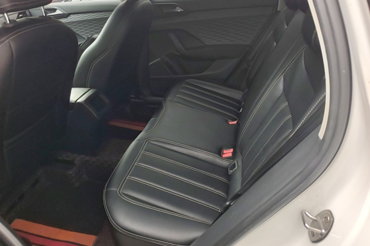 Volkswagen Tharu 2023 car image #13