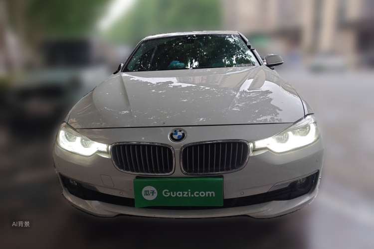 BMW 3 Series 2018 car image #3