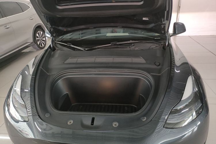 Tesla Model Y 2024 #20 Tesla Model Y 2024 immagine di auto #20