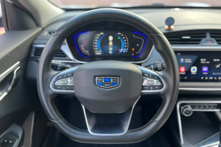 GEELY Binray 2018 image de voiture #10