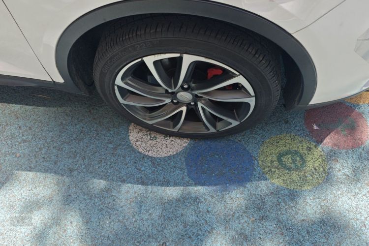 GEELY Emgrand GS 2018 car image #9
