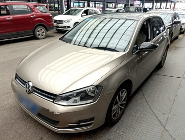 Volkswagen Golf 2017 car image 