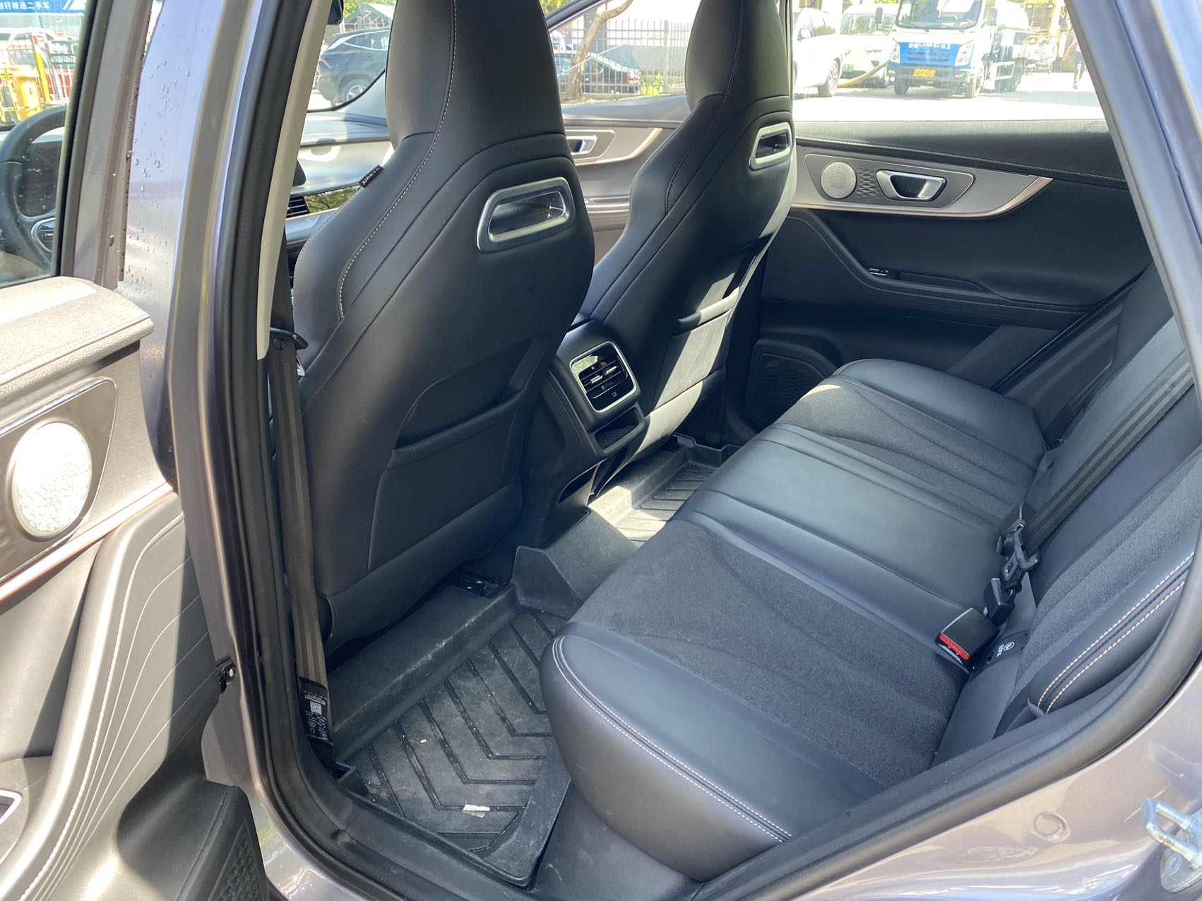 Chery Omoda 2023 car image #6