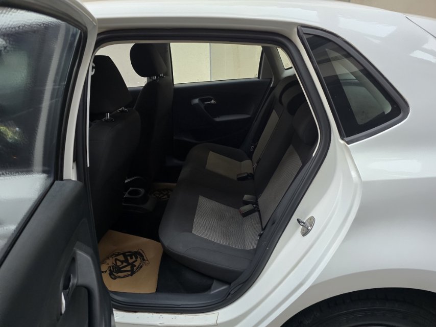 Volkswagen Polo 2015 #10 Volkswagen Polo 2015 car image #10