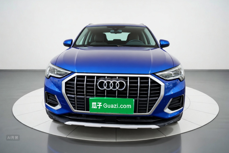 Audi Q3 2019 car image #3