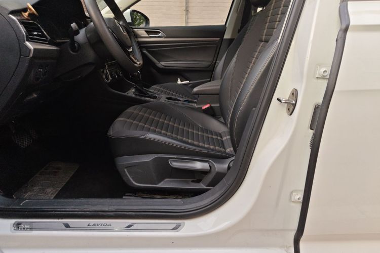 Volkswagen Lavida 2019 #17 Volkswagen Lavida 2019 car image #17
