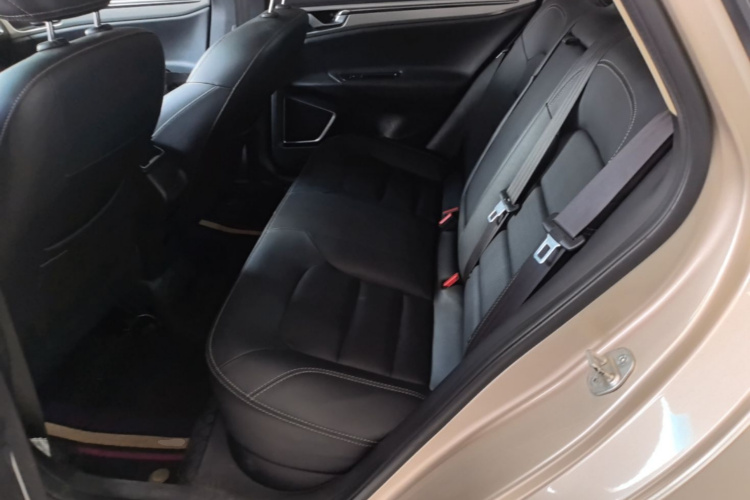 GEELY Emgrand GL 2017 #17 GEELY Emgrand GL 2017 imagen de coche #17