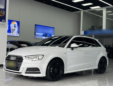 Audi A3 2018 Audi A3 2018 immagine di auto