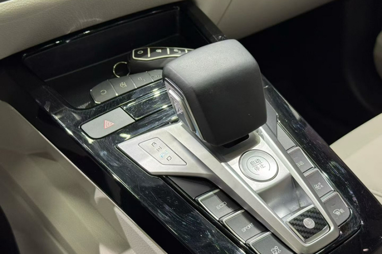 BYD Yuan Pro 2021 car image #15