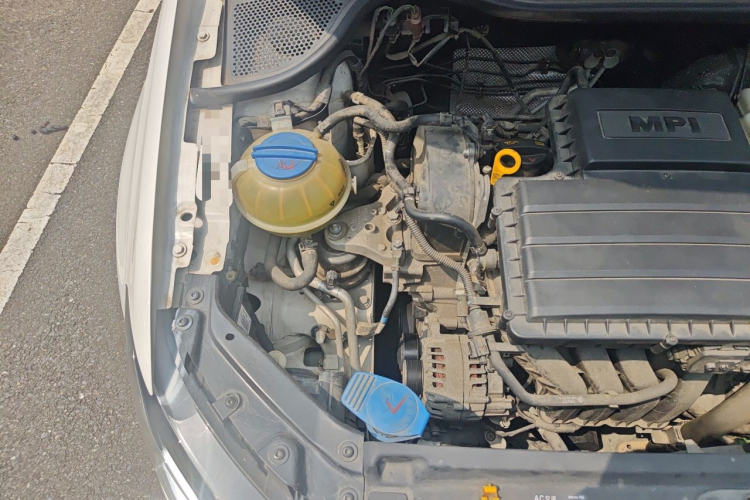 Volkswagen Polo 2018 car image #22