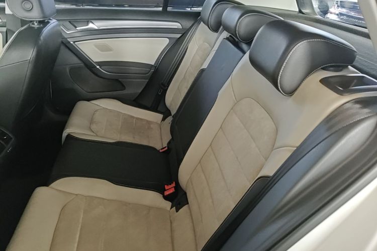 Volkswagen Golf 2017 #17 Volkswagen Golf 2017 car image #17