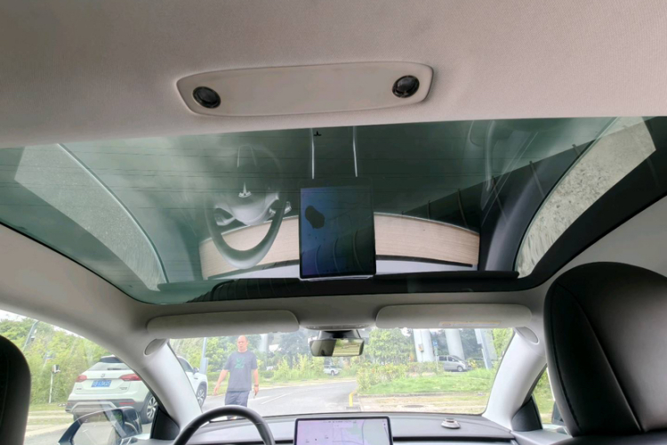 Tesla Model 3 2020 #9 Tesla Model 3 2020 car image #9