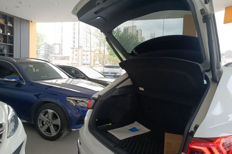 Audi Q3 2023 car image #21