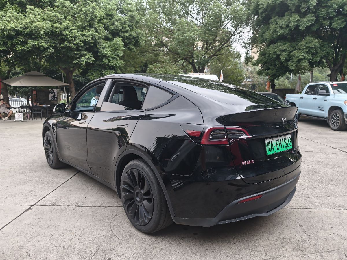 Tesla Model Y 2023 #11 Tesla Model Y 2023 immagine di auto #11