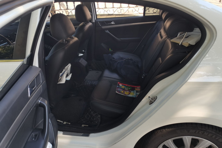 Volkswagen Lavida 2016 car image #10