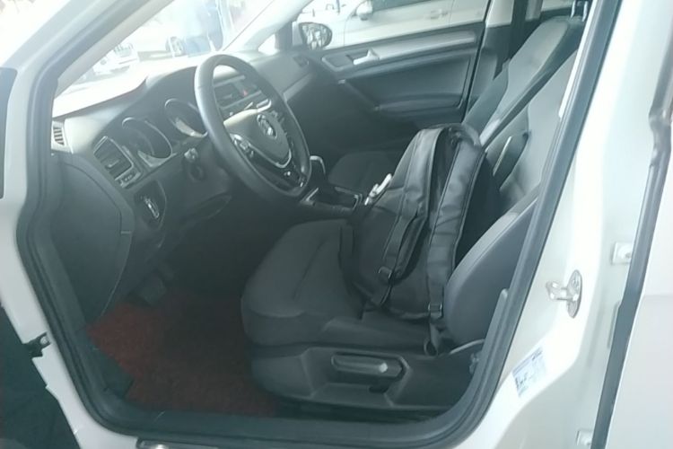 Volkswagen Golf 2020 imagem de carro #15