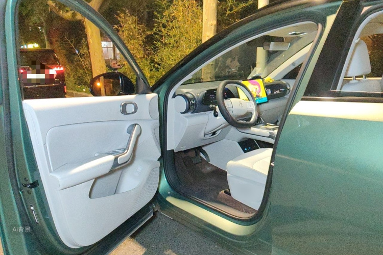 2026 #18 2026 car image #18